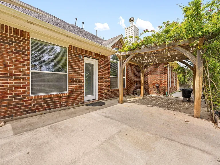 9722 Eagle Peak Ct — Photo 48