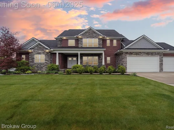 6268 Victoria Ln, Swartz Creek, MI 48473