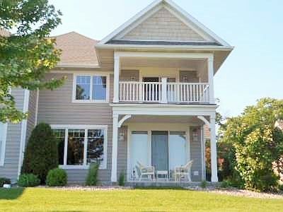 1st image of 1619 Lake Shore Dr #C