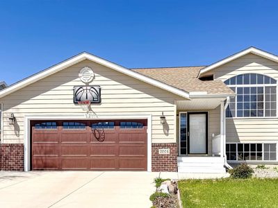 7004 W 50th St, Sioux Falls, SD, 57106