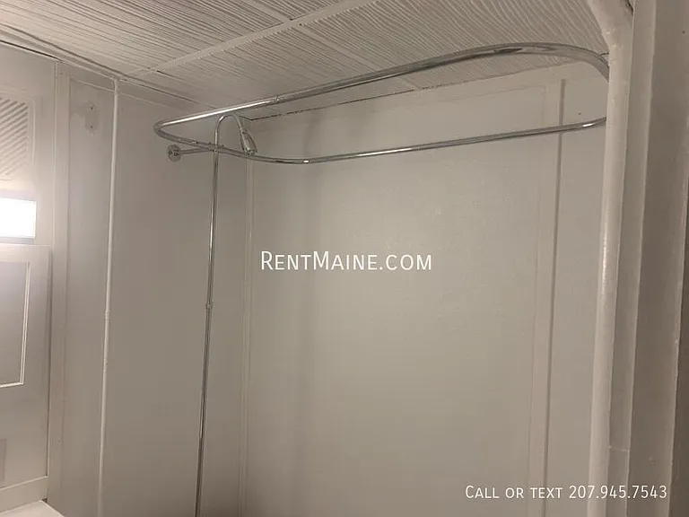 85 Cedar St — Photo 6