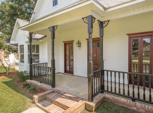 915 Montgomery Ave, Denham Springs, LA 70726