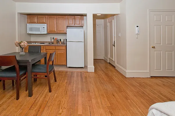 Rented by NOVO | media 43