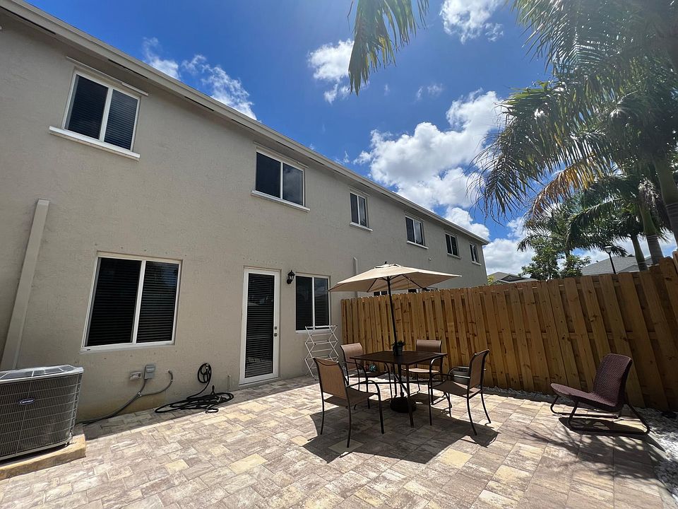 2nd image of 20838 NW 13th Ave