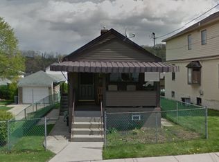 1713 Walnut St, Carnegie, PA 15106