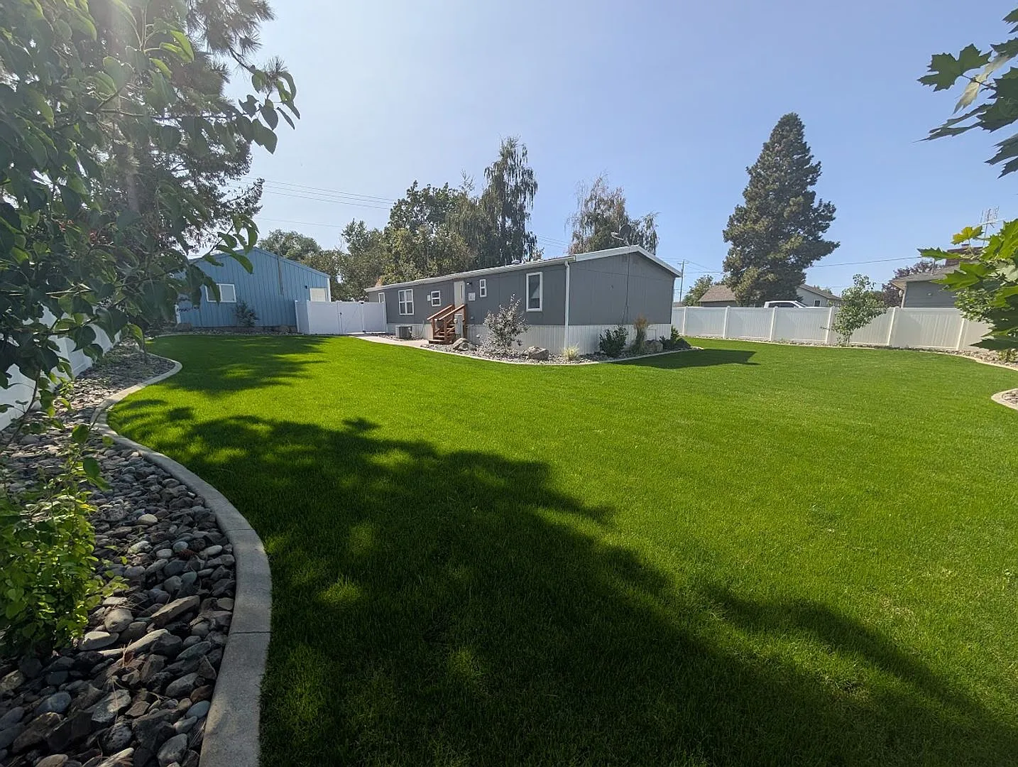 3 bedroom 2 bath Orchards house with SHOP! — Photo 4
