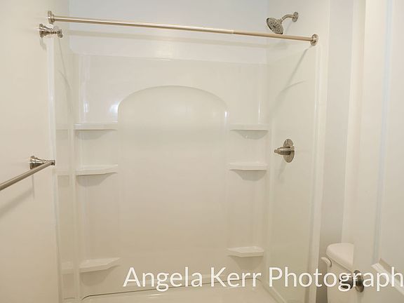 3rd image of 630 Joyner St APT 4