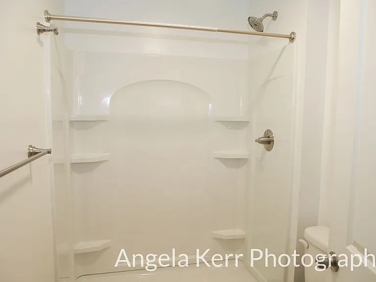 630 Joyner St #4 — Photo 3