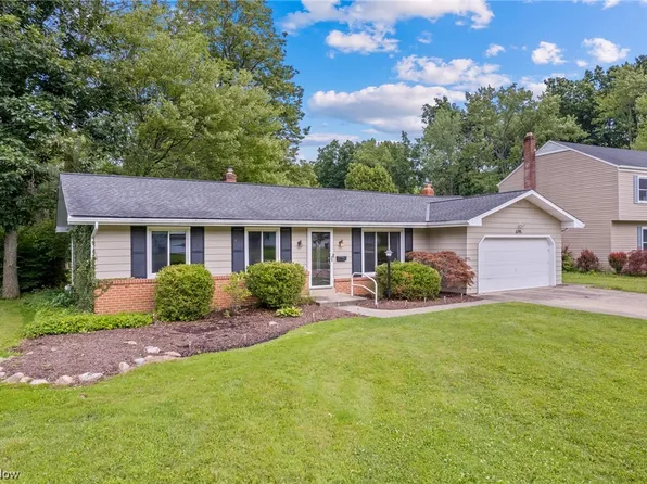 6795 Glenallen Ave, Solon, OH 44139