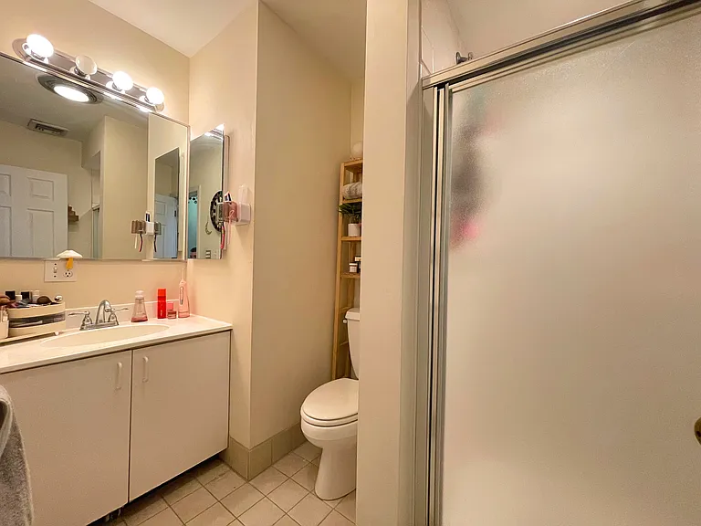 4 Davis Ave #1A — Photo 15