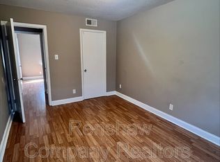 1401 Meeks St APT B8, Dyersburg, TN 38024