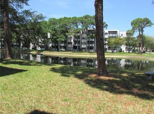 5980 80th St N UNIT 114, Saint Petersburg, FL 33709