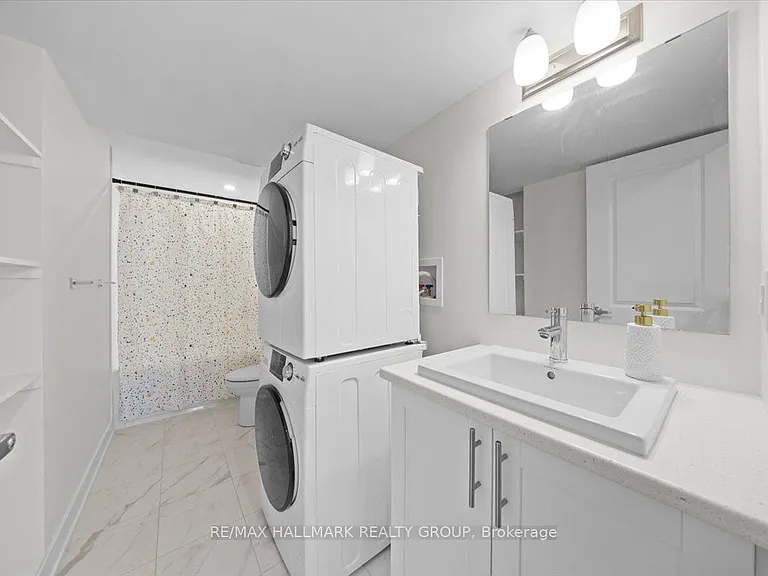 525 Tahoe Hts #B — Photo 15