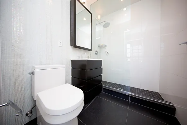 Rented by MNS | media 20