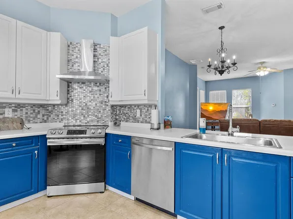 10518 SW Westlawn Boulevard, Port St Lucie, FL 34987
