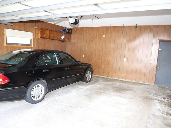 3rd image of 8848 62nd Ave N