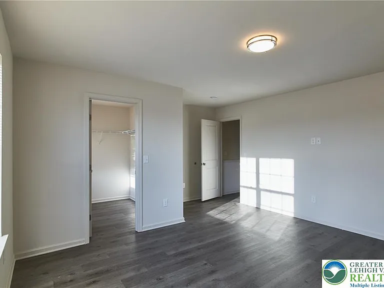6653 Stein Way — Photo 15