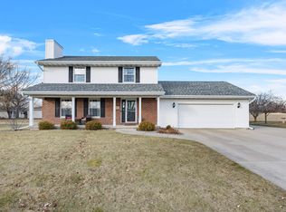 1014 Tanager Trl, De Pere, WI 54115