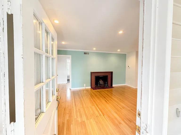 4549 Lippi Pkwy — Photo 17