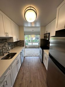 902 Peninsula Ave APT 214, San Mateo, CA, 94401