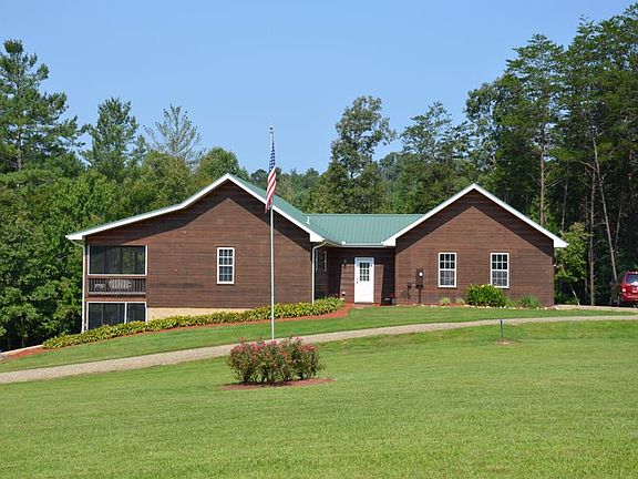Top floor main entrance