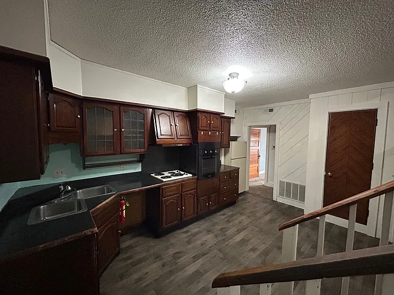 114 S Mississippi St #126 — Photo 2