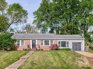 8 Monacella Ct, Florissant, MO 63031