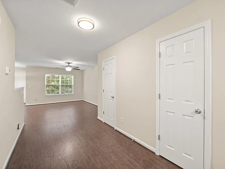 235 Blue Robin Way — Photo 16