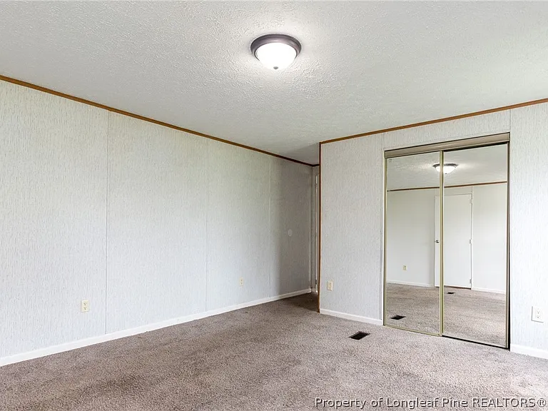 102 Ironwood Rd — Photo 15