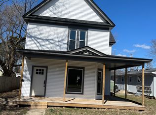 628 Pearl Ave, Loves Park, IL 61111