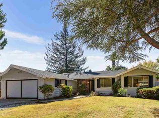 18 Whitehall Dr, Orinda, CA 94563