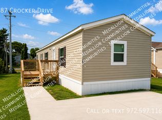 187 Crocker Dr, Clarksville, TN 37042