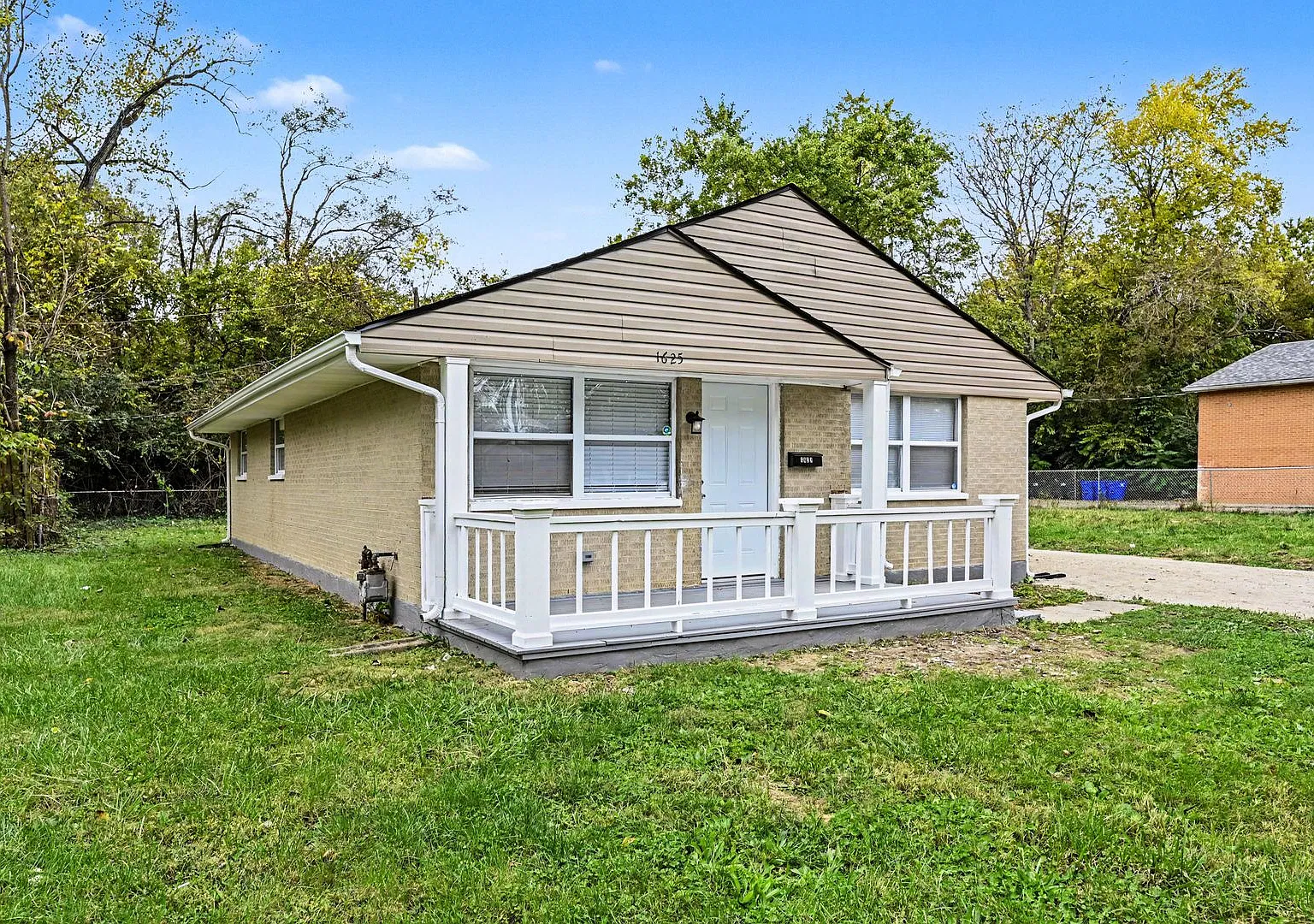 Renovated 3 Bed 1 Bath Ranch — Photo 3