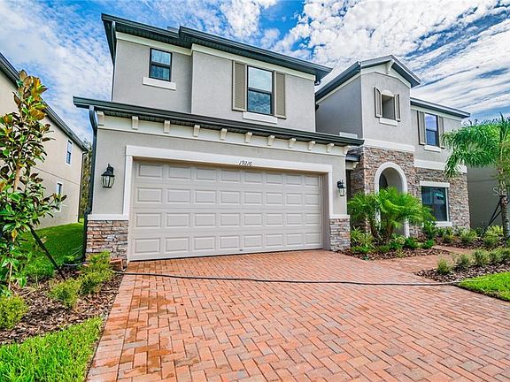 2nd image of 19216 Briarbrook Dr