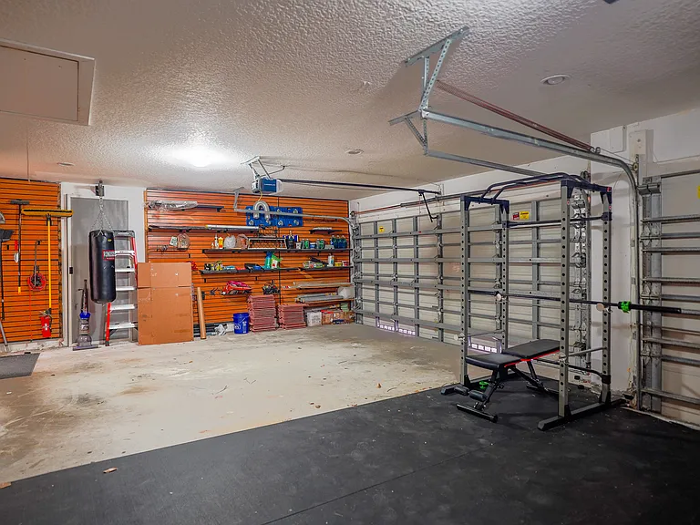 2575 Muirfield Ter — Photo 33