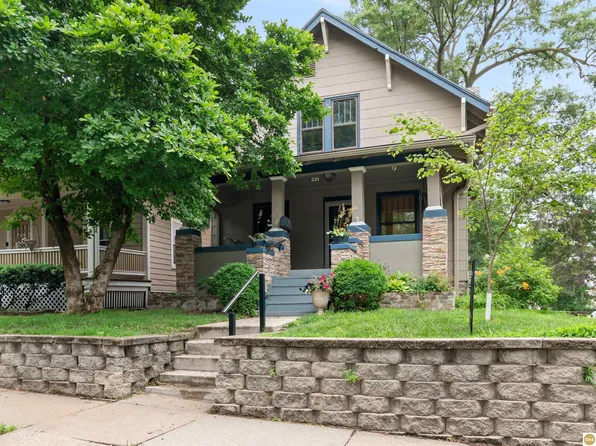 331 N 32nd St, Lincoln, NE 68503