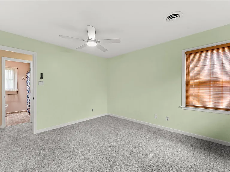 10948 Sunset Hills Dr — Photo 33