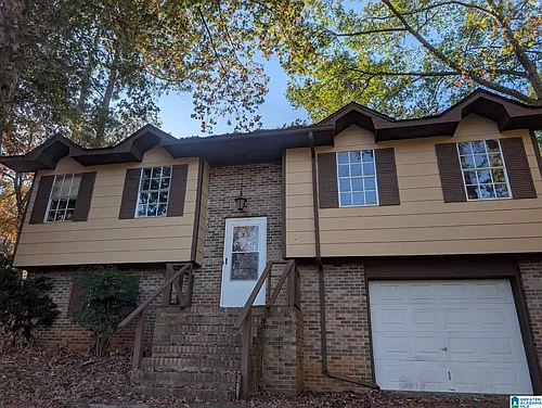 11 Hammonds Dr Photo 1