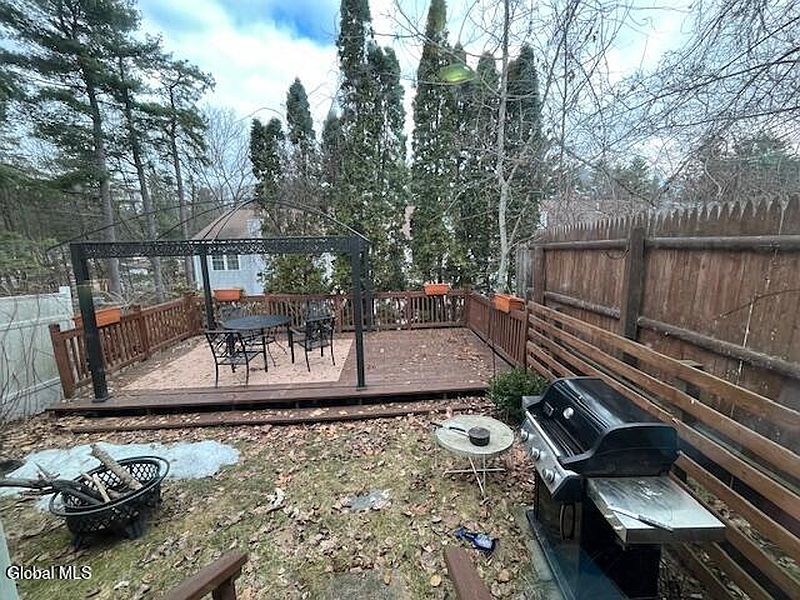 2nd image of 409 Antler Court