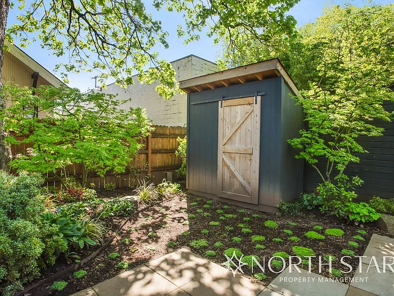 2224 NE 46th Ave — Photo 39