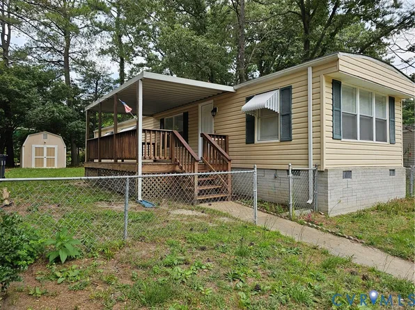 17100 Lansmill Dr, South Chesterfield, VA 23834