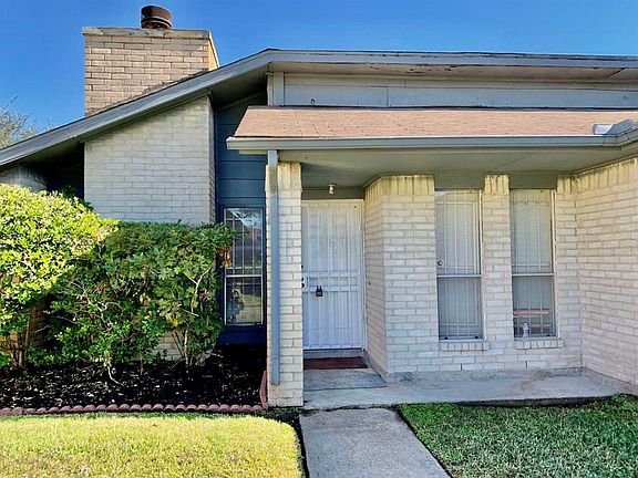 2nd image of 2719 Spring Place Dr