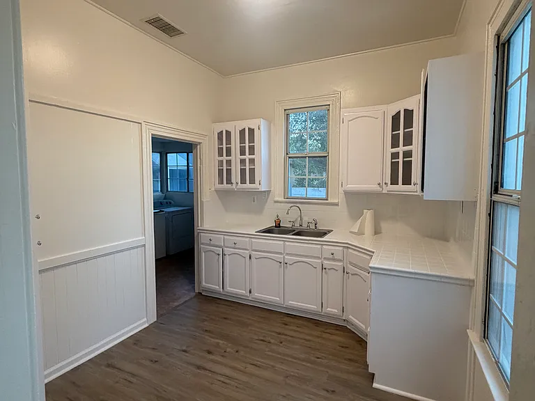 2108 Casitas Ave — Photo 14