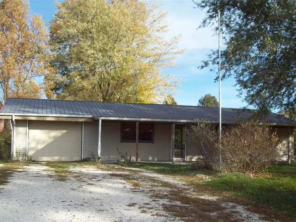 206 N State St, Griggsville, IL 62340