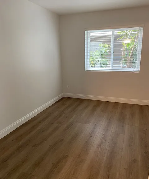 The Kelton Apartments — Photo 14
