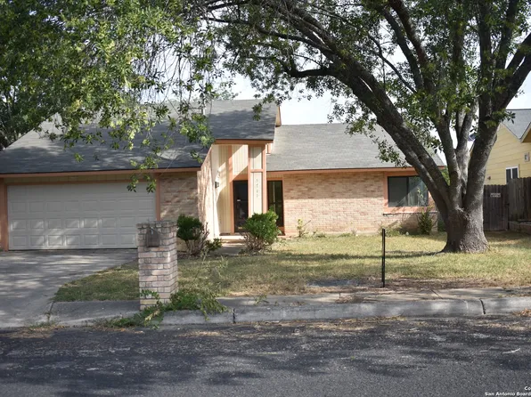 5711 BRAMBLETREE ST, San Antonio, TX 78247
