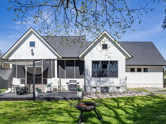 5th image of 4770 Delina Rd