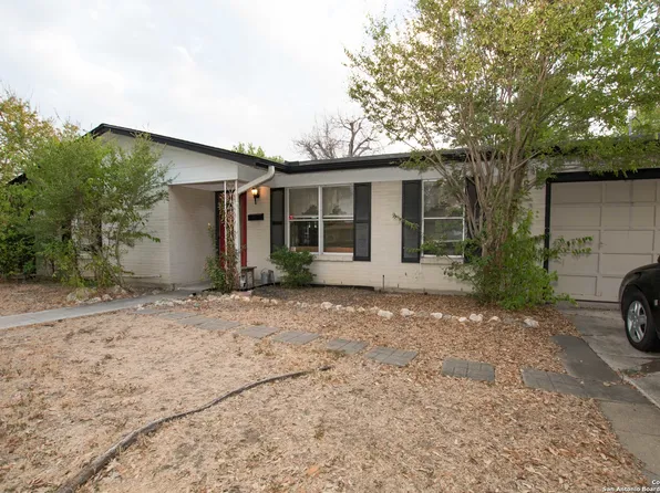 454 SANDALWOOD, San Antonio, TX 78216