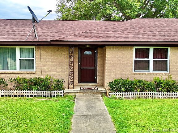 3rd image of 40497 S County Road 4460