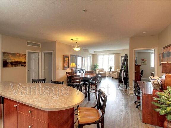 3rd image of Country Club Dr #1202